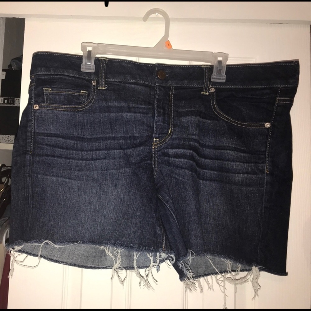 American eagle shorts size 18